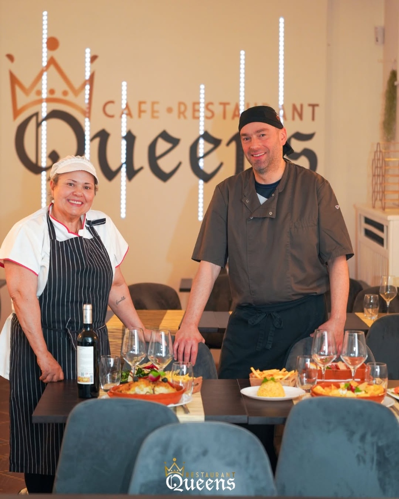L'équipe du Restaurant Queens – Café Restaurant à Diekirch